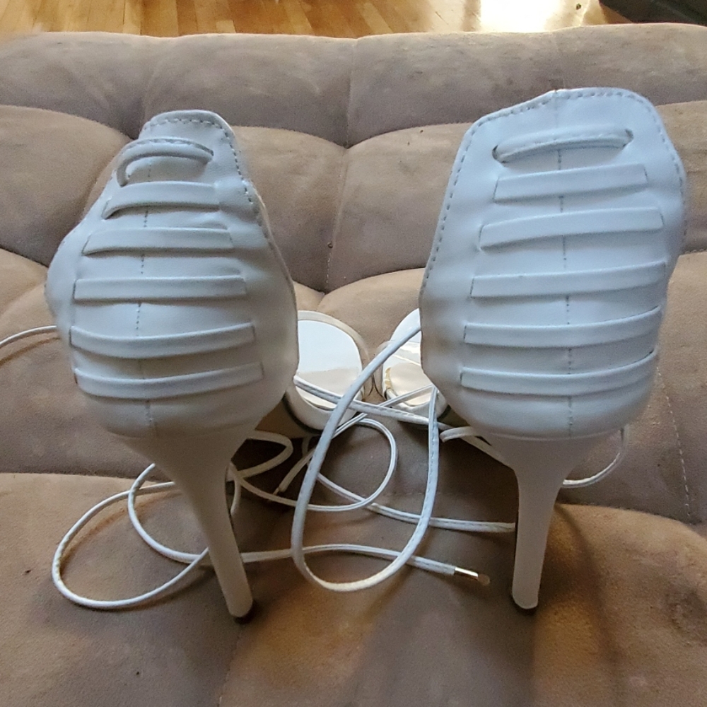 Shoes - Picture 2 of 6